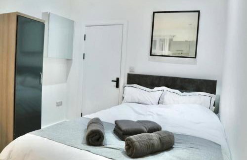 Beautiful NW4 Studio - Professional Market - Own Entry - Photo 13