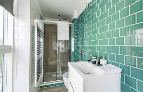 Split Level 3 Bedroom Top Floor Flat - Foto 10