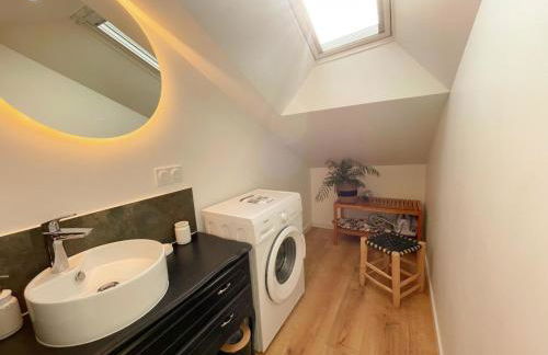 Cosy Gîte à Azay-le-Rideau avec Wifi, Clim, tout inclus, idéal pour 2 adultes et 2 enfants, proche châteaux - FR-1-381-567 - Foto 23