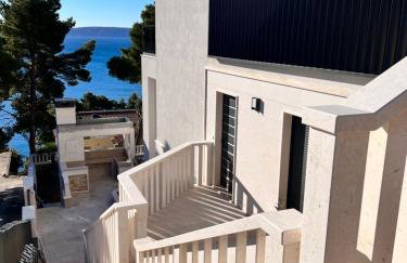 Luxury Beachfront Villa Carlisa - Photo 31