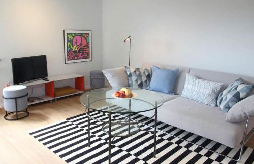 Ruheoase mit Bergblick im Zentrum Murnaus - Foto 1