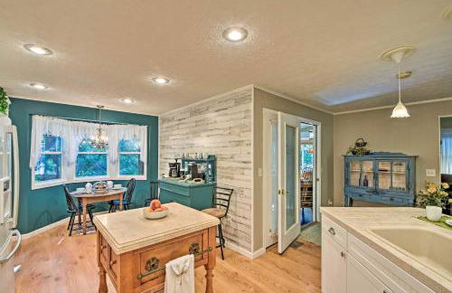 Nottely Lake Home with Hot Tub, Dock, Kayaks and Games - Foto 8