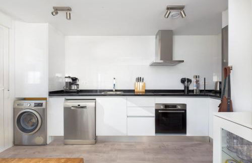 Casa Bos Dolpfin Wellness Luxury Entire Villa Pool & Jacuzzi Gran Alacant near Beach - Photo 7