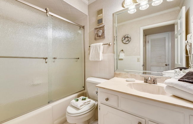 Regency Towers by Book That Condo - Foto 45