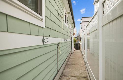 Stunning beach home - steps2sand, AC, Large Patio and Fast Wifi! - Foto 63