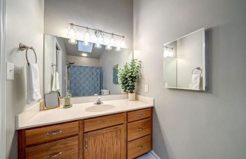 King Beds with Hot Tub Arcade & Golf Course View - Foto 26