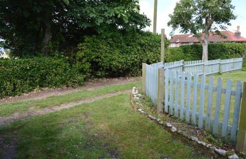 St Nicholas Cottage - Stunning Views! Crabpot Cottages Sheringham - Photo 9