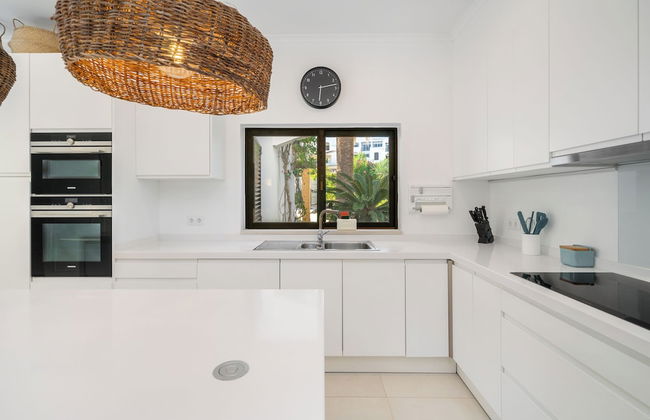 Luxury Private Family Villa W/ S-Pool Ac & Parking - Foto 17