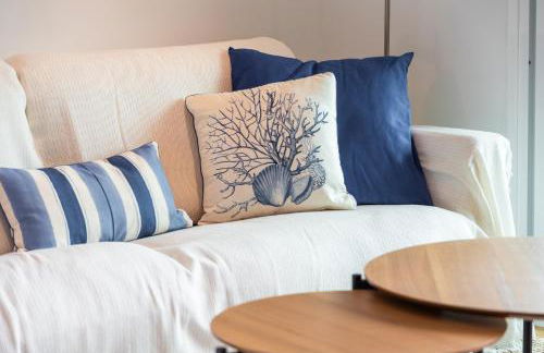 Frontline Beach Apt with Terrace - Foto 12