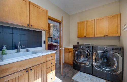 Luxurious Cabin on Castle Rock Lake! Sleeps up to 20! - Foto 20