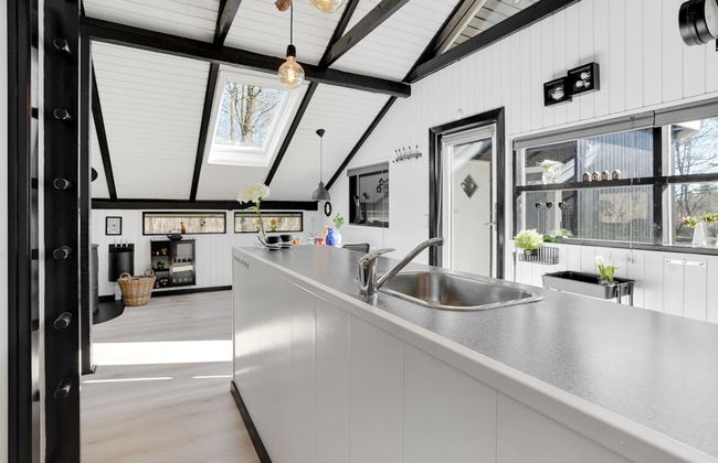 "Elisabeta" - 28km from the sea - Foto 20