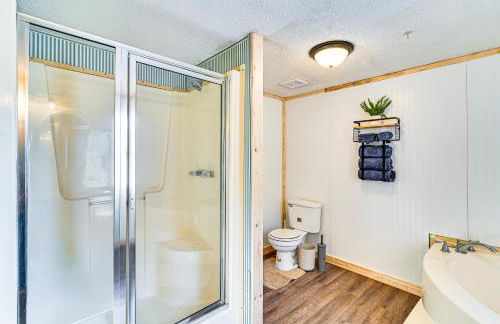 Countryside Home with Pond and Pasture Views in Iuka! - Foto 15