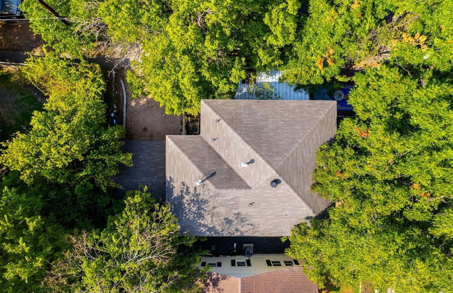 Eclectic 3 Bedroom Block From South Congress! - Foto 37