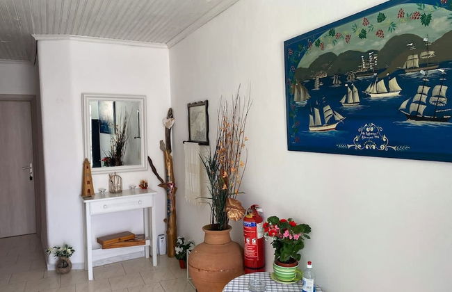 Alonnisos Beachfront Getaway - Cozy Summer Gem - Foto 14