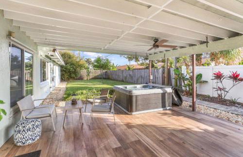 Beach Retreat Downtown Hot Tub - Foto 36