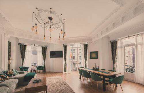 8 rooms, 6 bathrooms over Gran Via Street - Foto 40