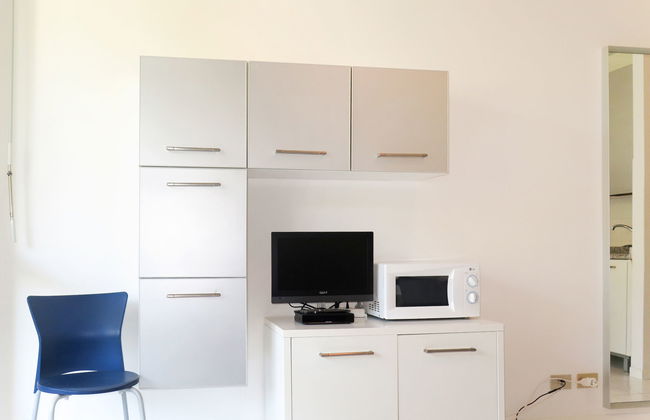 2 bedroom Apartment in Lignano Sabbiadoro with swimming pool and garden - Photo 6