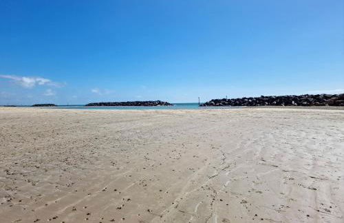 Stone's throw from beach and forest, stunning country walks - Foto 31