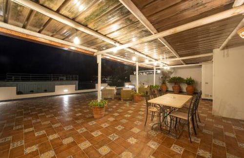 Casa Ella with Private Parking - Foto 33