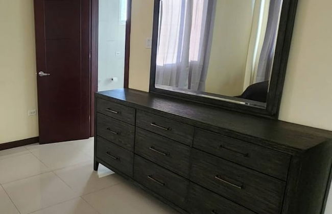 "golden Triangle" Kingston Jamaica, West Indies - Foto 2