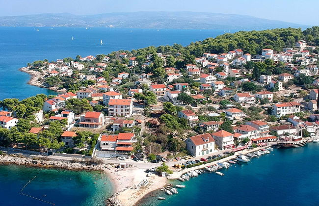 Brac & Solta Islands Boat Cruise - Foto 1