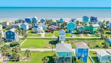 Beachside Get-A-Way - Walk to the Beach - 3 Bedroom 2 Bath - Foto 5