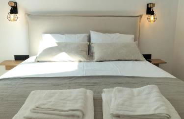 Modern elegant escape on the Ionian coast, near Ancient Olympia - Photo 3