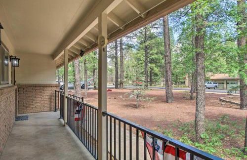 Family Cabin with Game Room! 32 Mi to Sunrise Resort - Foto 35