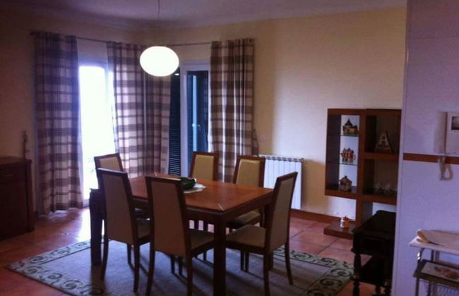 P Delgada 3-bed House, Sleeps 6, Parking & Seaview - Foto 7