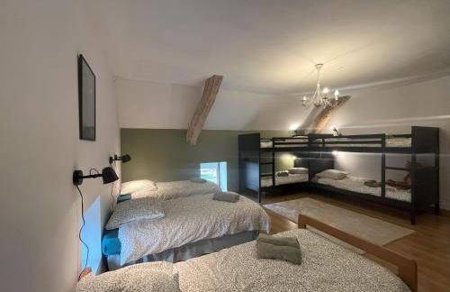 Al Bioule - Maison climatisée avec piscine - Foto 8