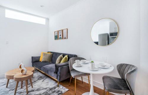 1 BR Gem in Prime Location of NYC - Foto 1