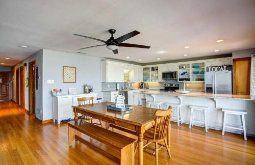 Cedar Creek Lakefront Vacation Rental with Pool - Foto 7