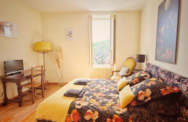 Gîte Les Roches : maison de caractère pour 15 personnes - Foto 8