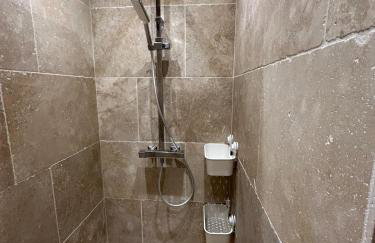 Bastidon provençal entièrement rénové et climatisé - Foto 13