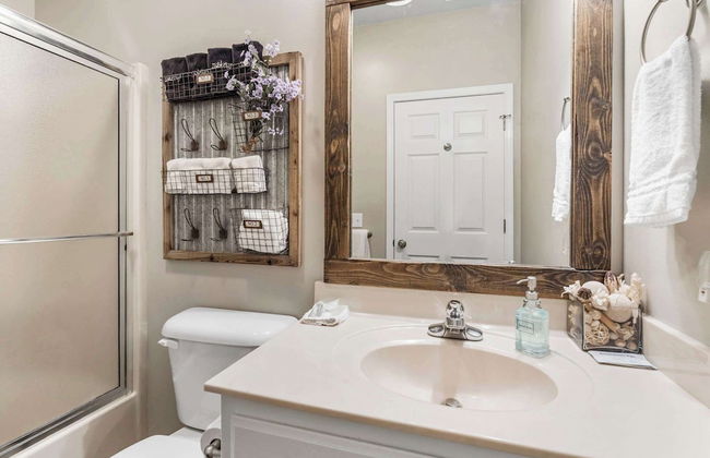 Oak Lane Escape - Branson - Resort Condo on Golf Course w/ Endless Amenities - Foto 14