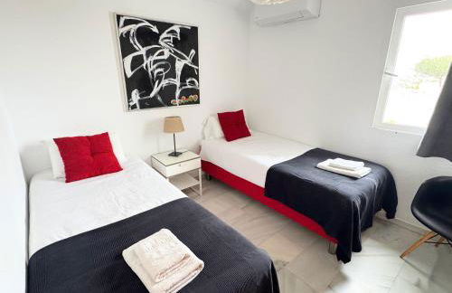 Nice and spacius villa near Fuengi - Photo 13