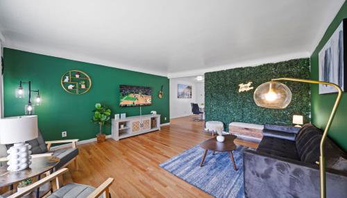 DT Green Haven 4-Bed Sanctuary in Vibrant Loco - Foto 2