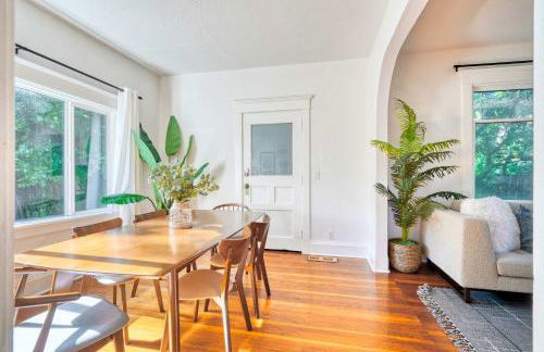 Stay Portland - Cute & Charming Portland Home 91 WalkScore - Photo 27