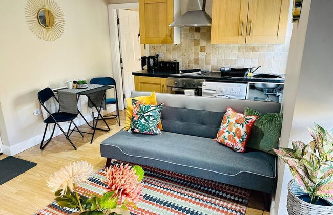 Beighton Hubs - Stay Angels - Photo 20