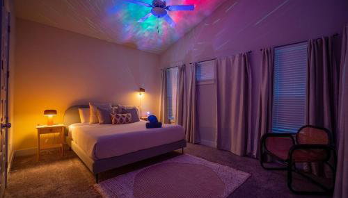 Luxe Modern 4B House with Office 20 min to DT - Foto 2