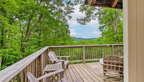 Conway Area Chalet with Mountain Views and Fire Pit! - Foto 3