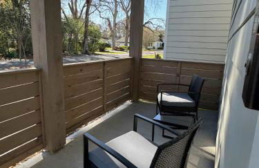 New cottage near Sports Complex with King Beds - Foto 25