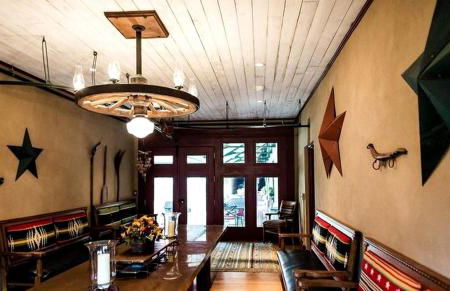 Gorgeous Green Mountains Vacation Rental with a Pool in Manchester, Vermont - Foto 2