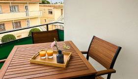 109 - Beachside Renovated 1BR apt 5 min from Beach - Photo 5