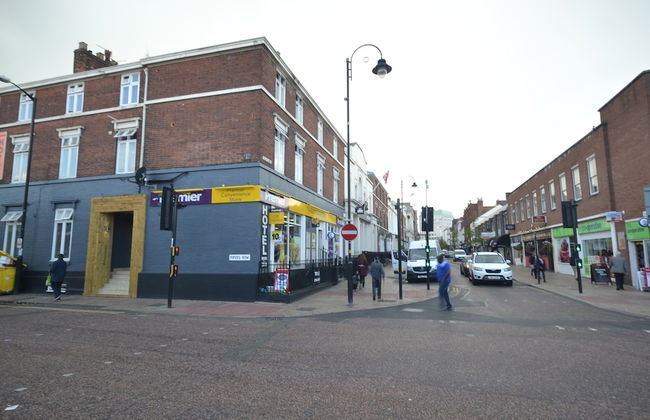 Premier Lodge - Foto 16