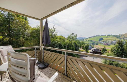 Fewo Waldgeflüster Urlaub im Wanderparadies mit Sauna im Haus Panoramabalkon - Foto 2