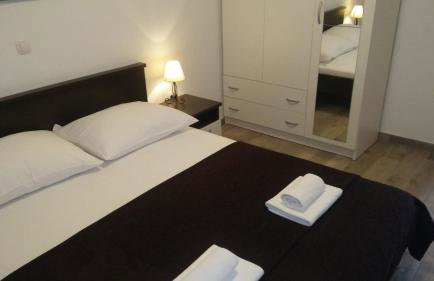 Apartments Valeria - Photo 9