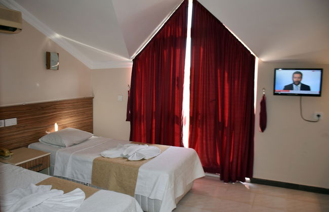 Club Ako Apartments - Photo 4