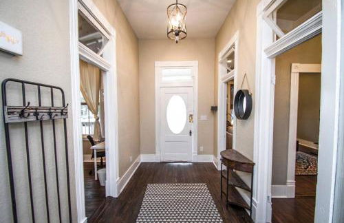 Restored Historic 2br/1.5ba House Near Downtown - Foto 52