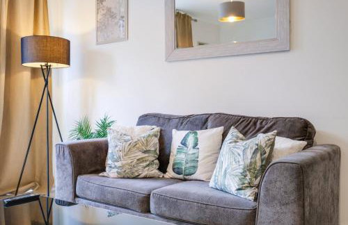 Multiple 2-Bedroom Apartments near Harry Potter Studios - 2-Minute walk to Bushey Station - 20 Minutes to London Euston - Ideal for Families & Business - Free Parking - Foto 17